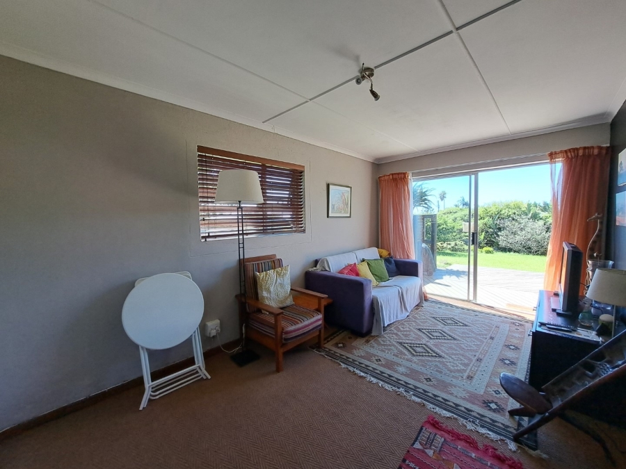 3 Bedroom Property for Sale in Sunrise On Sea Eastern Cape